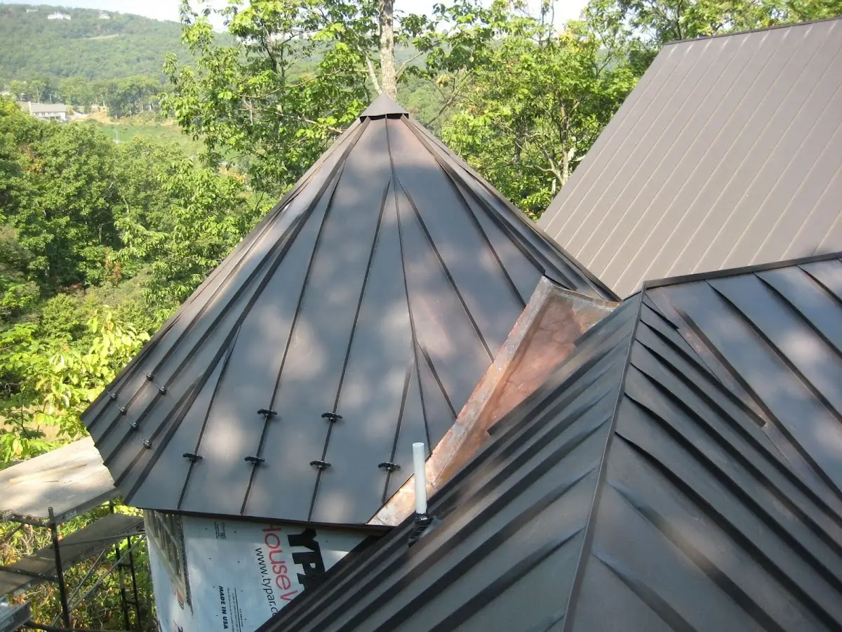 Professional Roof Tarp Installation by Craftsman Roofing in Kenwood